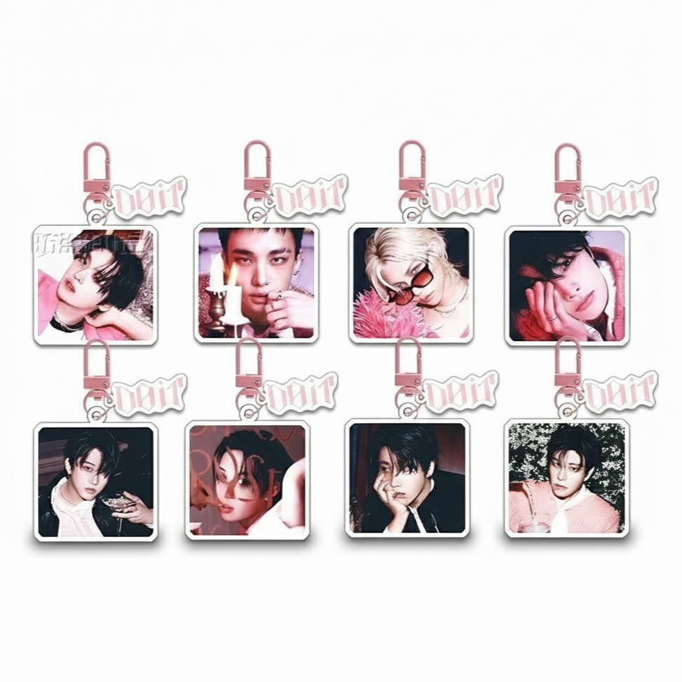 Stray Kids DO IT Keyring Set