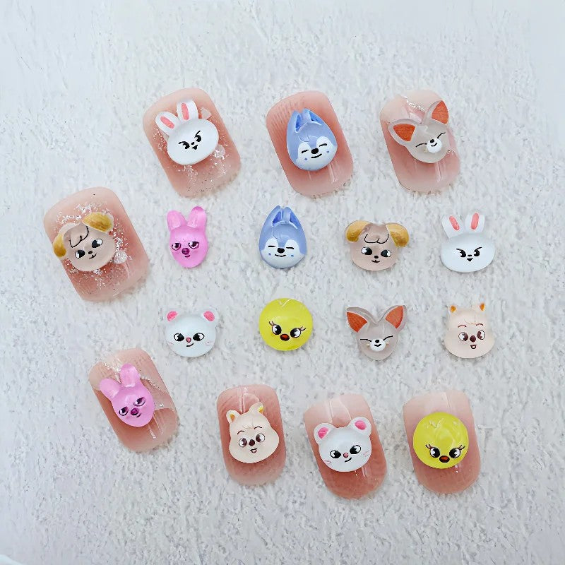 SKZOO 3D Luminous Nail Charms