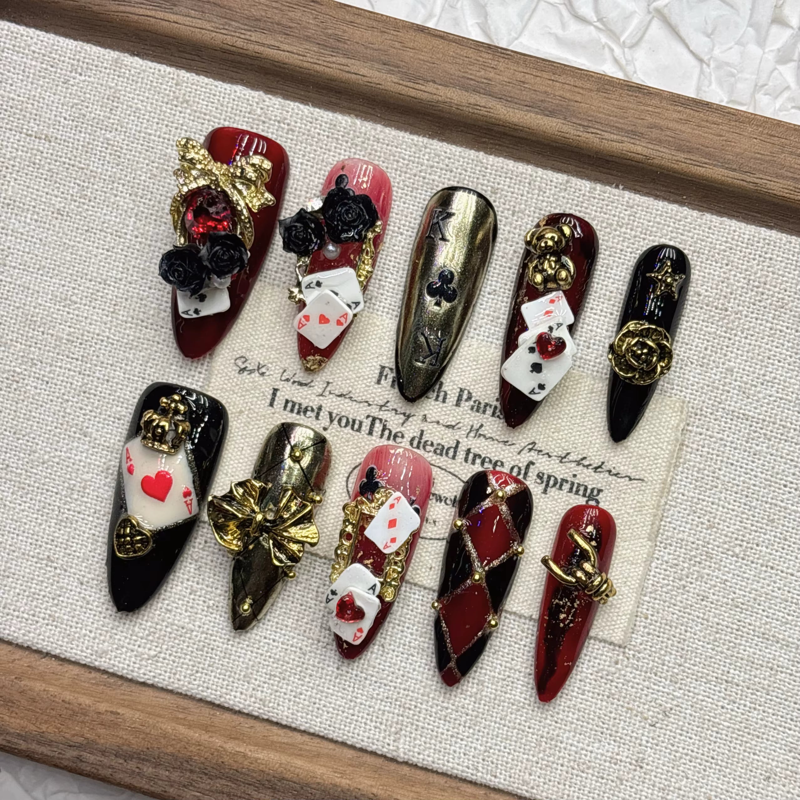 AleXa Royal Wonderland Press-On Nails