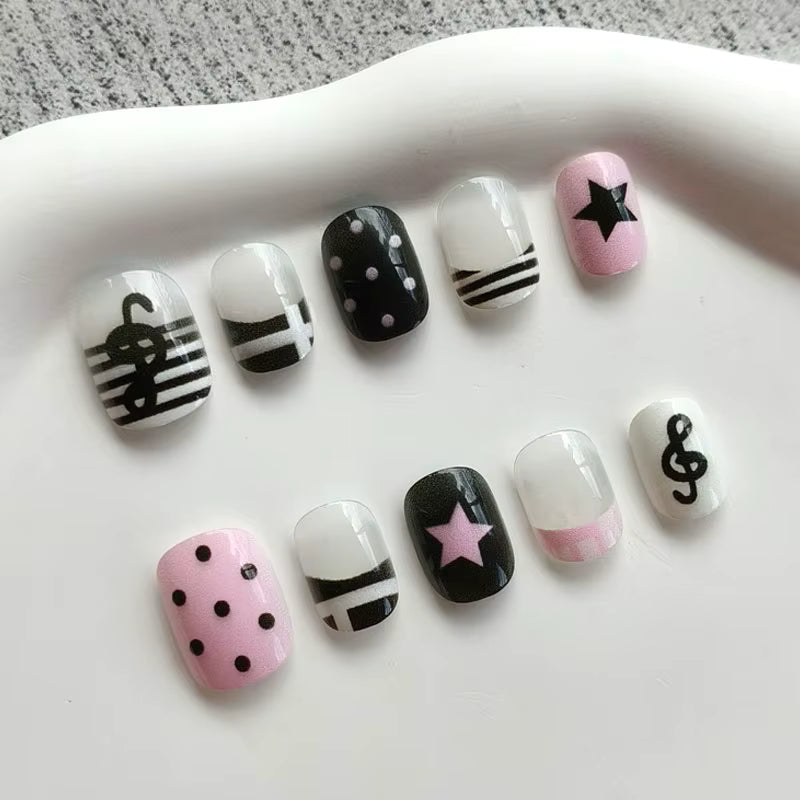 ILLIT Polka Dot & Bow Press-On Nails