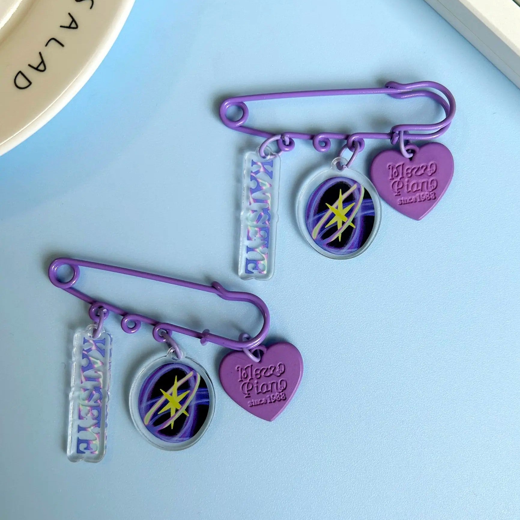KATSEYE Signature Purple Pin