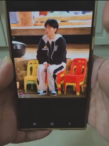 SEVENTEEN Seungkwan "Just Sitting Here" Meme Buddy
