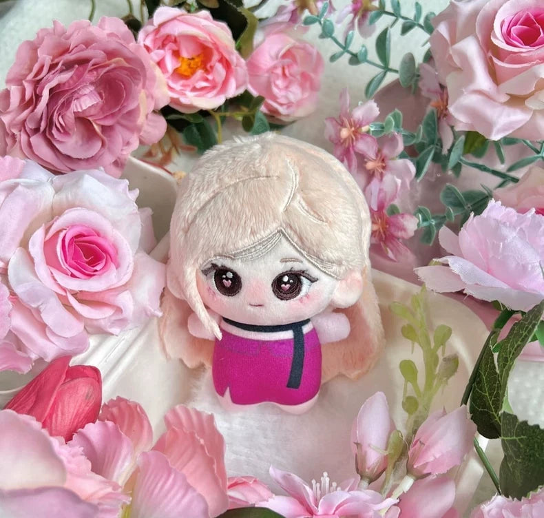 BLACKPINK "Solo Hits" Plushies: Jisoo & Rosé