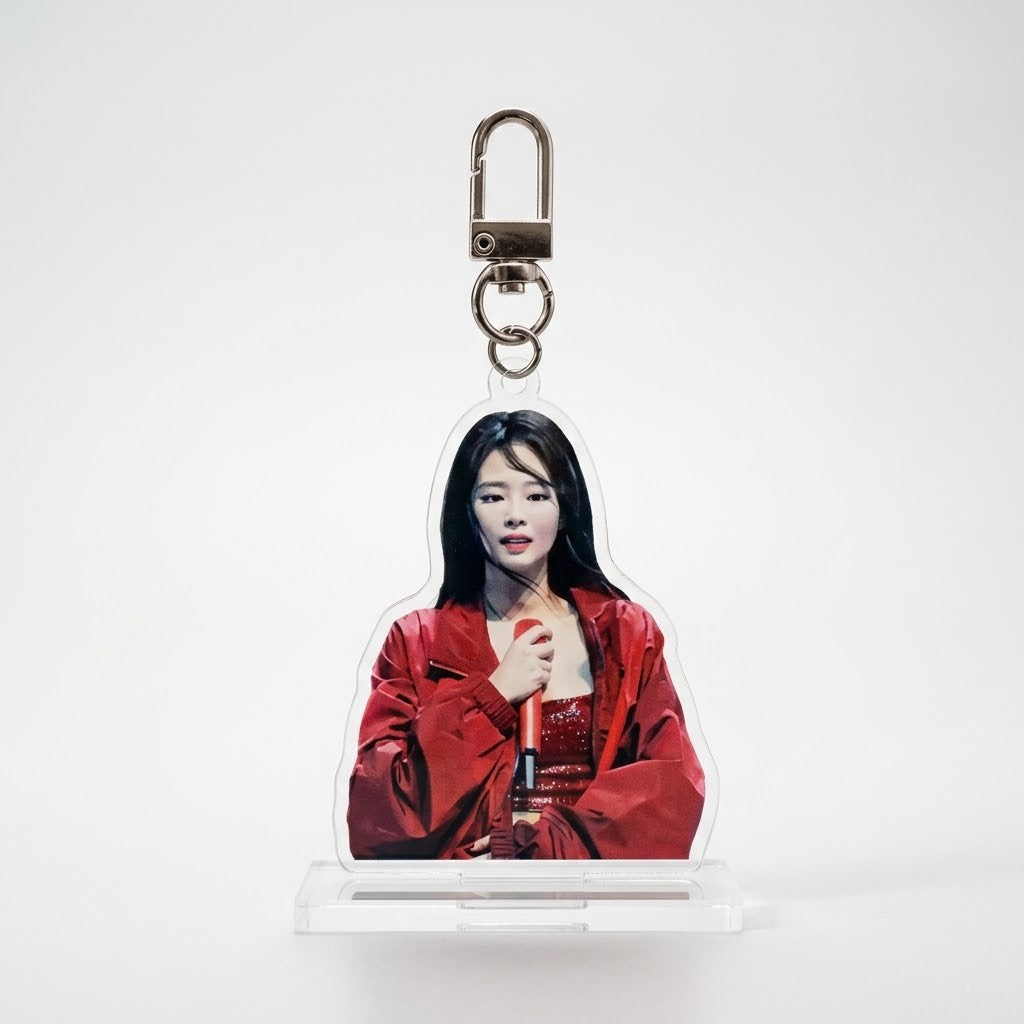 JENNIE Stage Portrait Acrylic Keyring