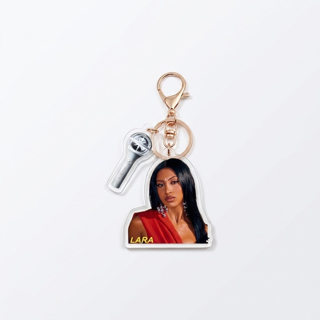 KATSEYE Signature Golden Logo Keyring
