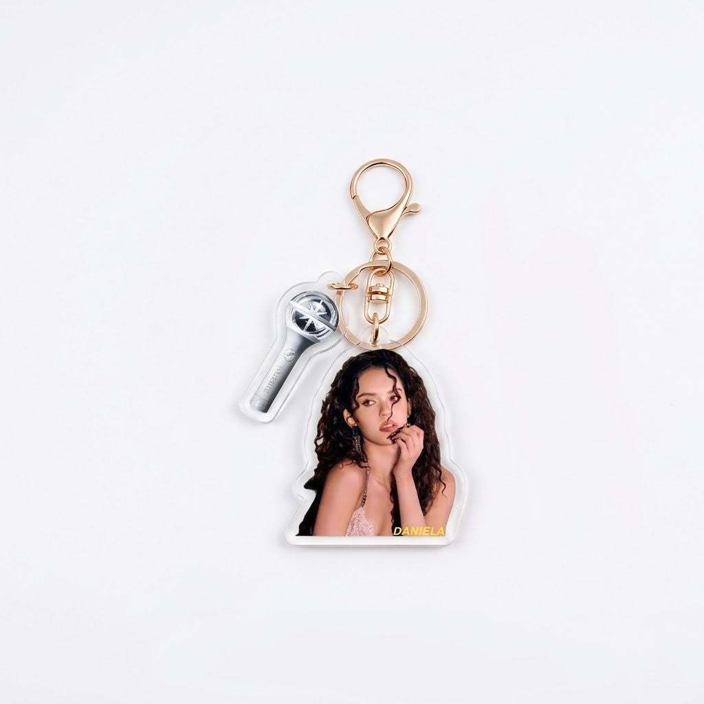 KATSEYE Signature Golden Logo Keyring
