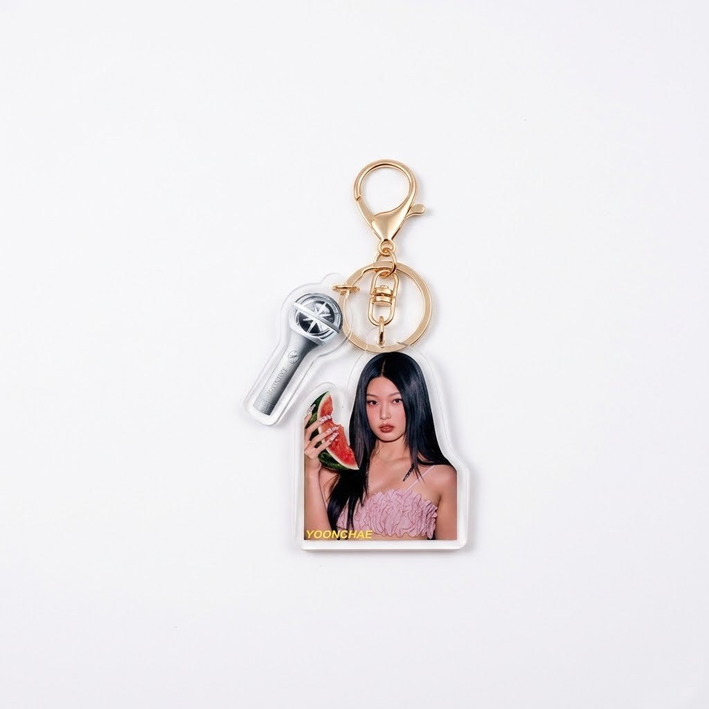 KATSEYE Signature Golden Logo Keyring