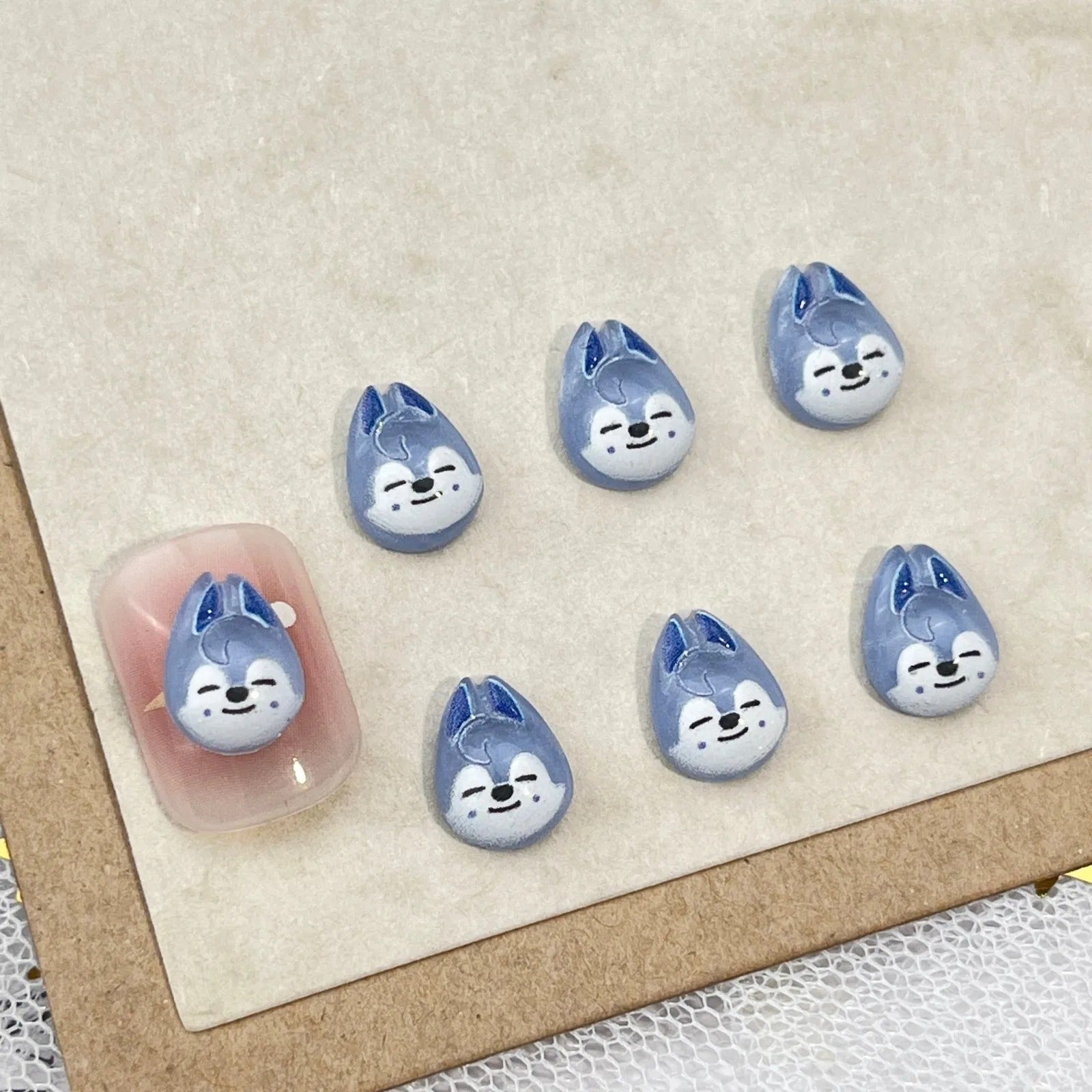 SKZOO 3D Luminous Nail Charms